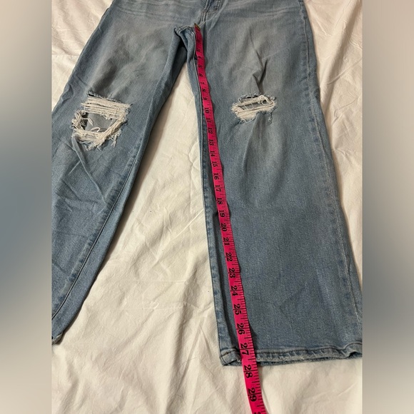 Madewell The Perfect Vintage Straight Jean in Reinhart Wash - Picture 13 of 14